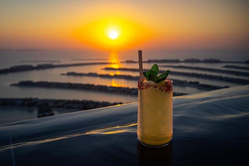 AURA Skypool de Dubaï.