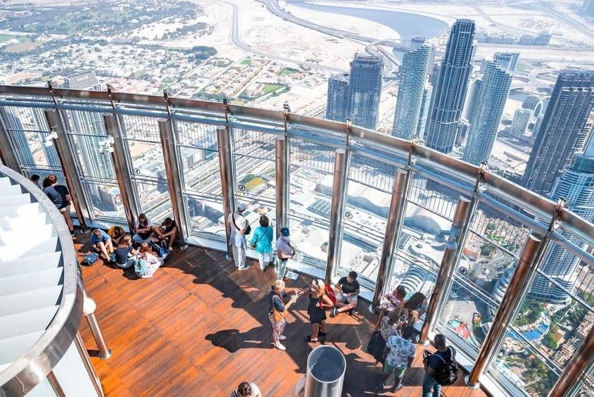 Vue depuis le 124e étage du Burj Khalifa.
