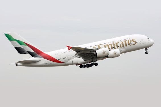 Avion d'Emirates.