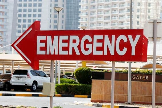 Panneau d'urgence à Dubaï.