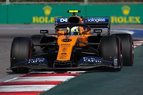 Voiture de Formule 1 McLaren.