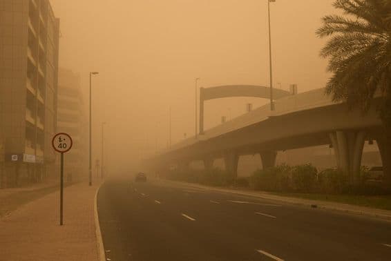 Brouillard à Dubaï.