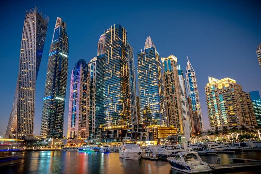 Dubaï la nuit.