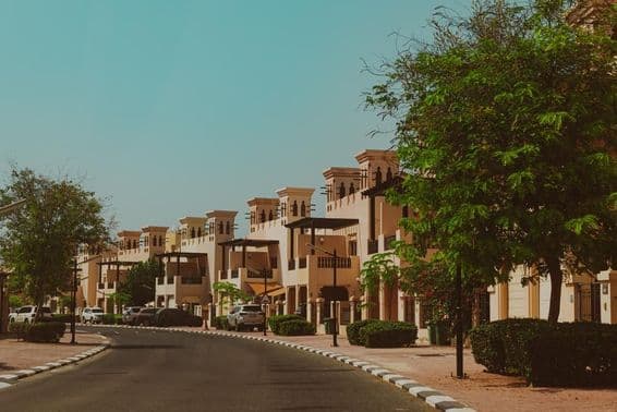 Ras al Khaimah, maisons de ville dans la ville.