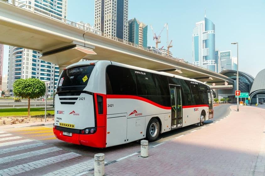 Bus de l'Autorité des Routes et Transports (RTA) à Dubaï.