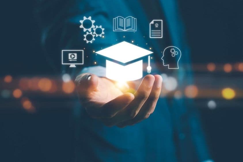 L'intelligence artificielle et l'apprentissage automatique facilitent un apprentissage personnalisé.