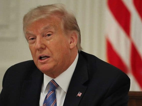 Donald Trump parlant lors d'un événement.