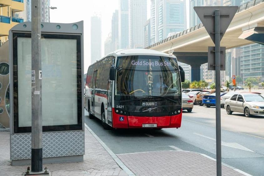 Bus de l'Autorité des Routes et des Transports (RTA) à Dubaï.