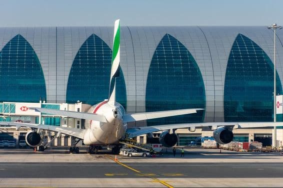 Flotte d'avions d'Emirates Airlines à l'Aéroport International de Dubaï.