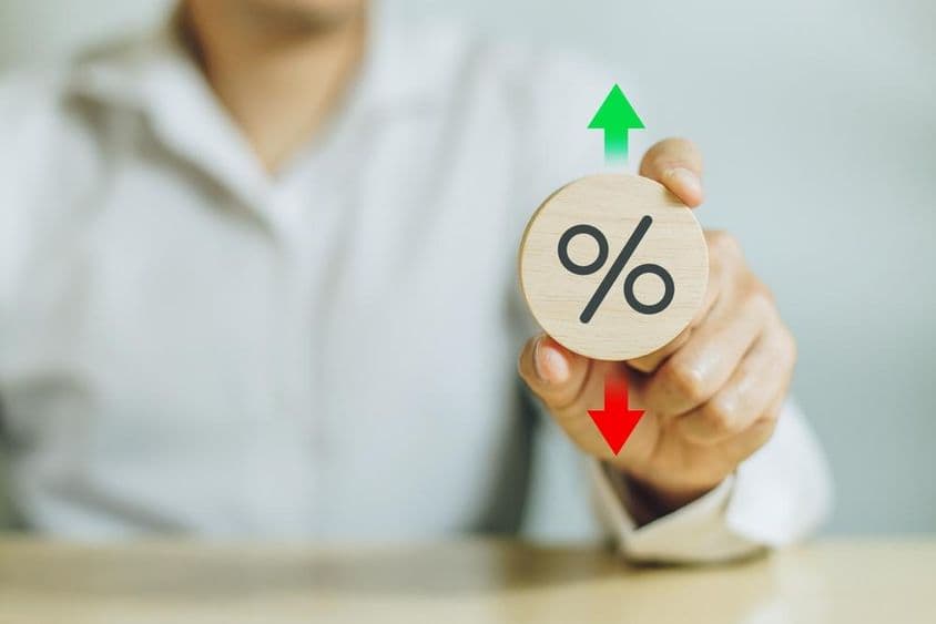 Changement de pourcentage du PIB dessiné à la main avec des pourcentages d'arbre.