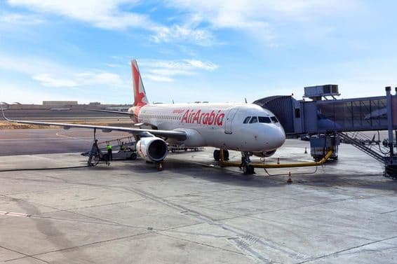 Avion Oman Air Arabia A6-AUB, Airbus A320.