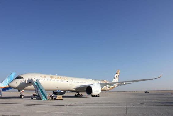 Le nouvel avion de passagers Airbus A350-1000 d'Etihad Airways.