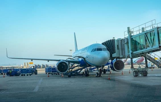 Indigo, la plus grande compagnie aérienne à bas prix d'Inde, avec 280 avions.