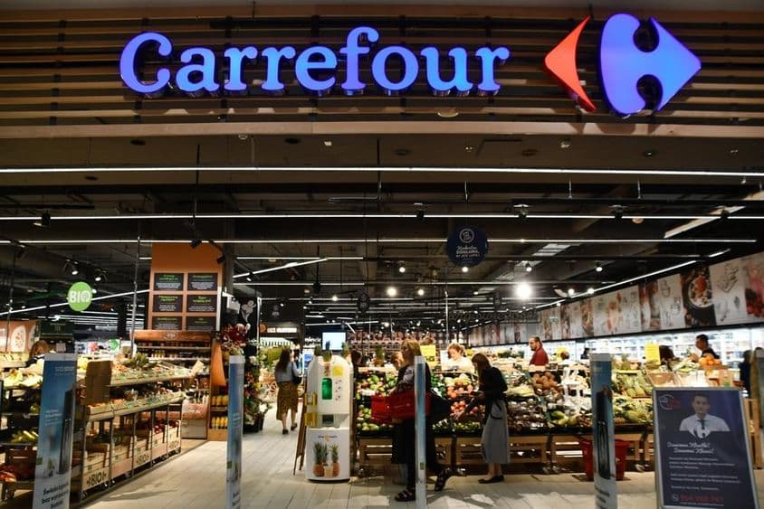 Carrefour au centre commercial Galeria.
