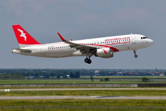 Airbus A320-200 A6-AOO d'Air Arabia.
