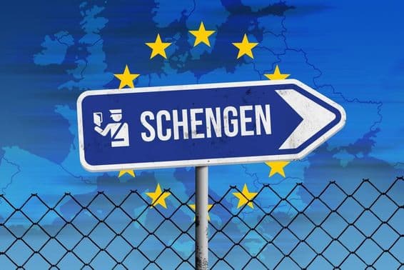 Signe Schengen et carte de l'Europe.