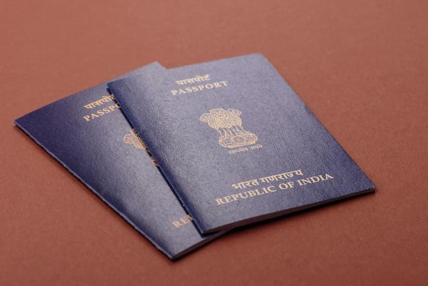 Passeport indien pour voyage, vol et activités professionnelles.
