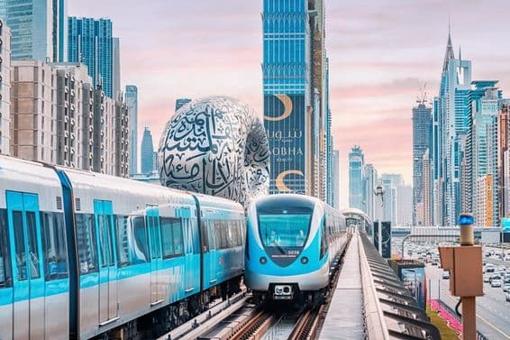 Métro de Dubaï autour du Musée du Futur.