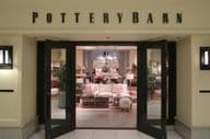 Pottery Barn aux Shops at Riverside, un centre commercial huppé.