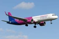 Wizz Air avec un avion Airbus A321-271NX.
