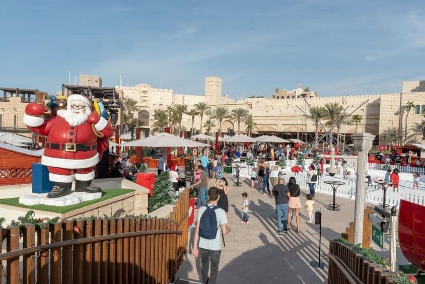Programmes festifs de Noël et du Nouvel An à Dubaï pour enfants et adultes.