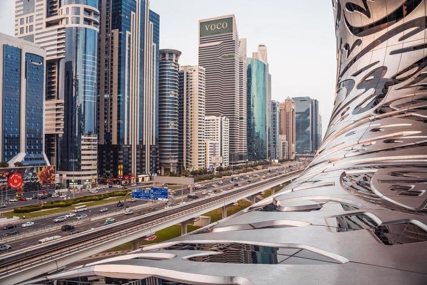 Musée du Futur et Avenue Sheikh Zayed.