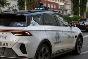 Robotaxi électrique autonome de Baidu par une entreprise technologique chinoise.