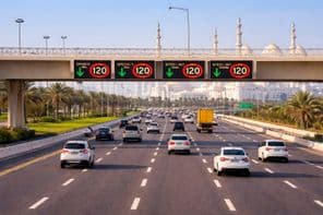 Changements des limitations de vitesse à Abu Dhabi.