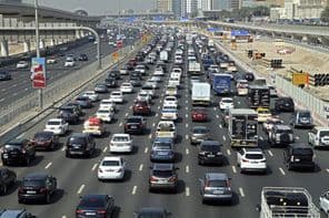 Embouteillage sur la route Sheikh Zayed à Dubaï.