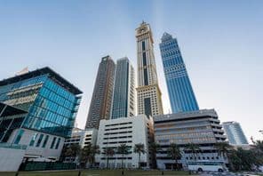 La tour du Big Ben aux Émirats arabes unis.