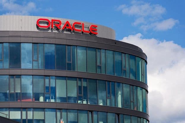Le logo de l'entreprise Oracle