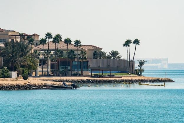 bien immobilier cher en bord de mer