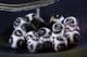Boules de loterie noires et blanches