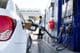 Pompes à essence dans une station-service