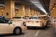 Taxis stationnés au centre commercial de Dubaï.