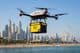 Livraison par drone à la plage de Dubaï