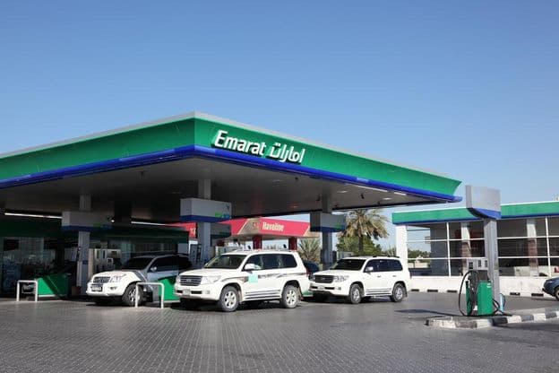 La station-service Emarat dans la ville de Charjah.