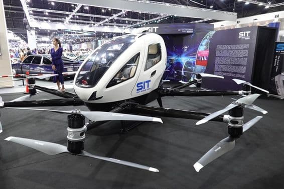 L'avenir de la mobilité aérienne urbaine avec des taxis-drones