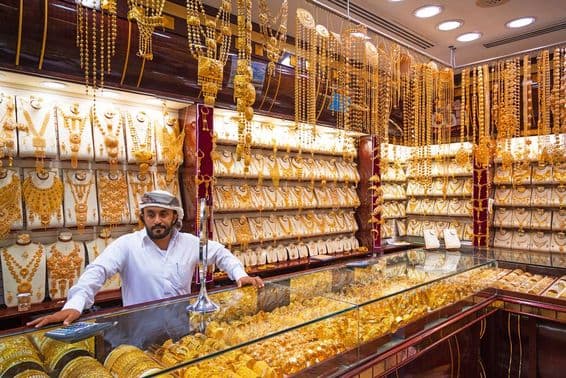 Or dans le célèbre 'Souk de l'Or' au marché Deira de Dubaï.